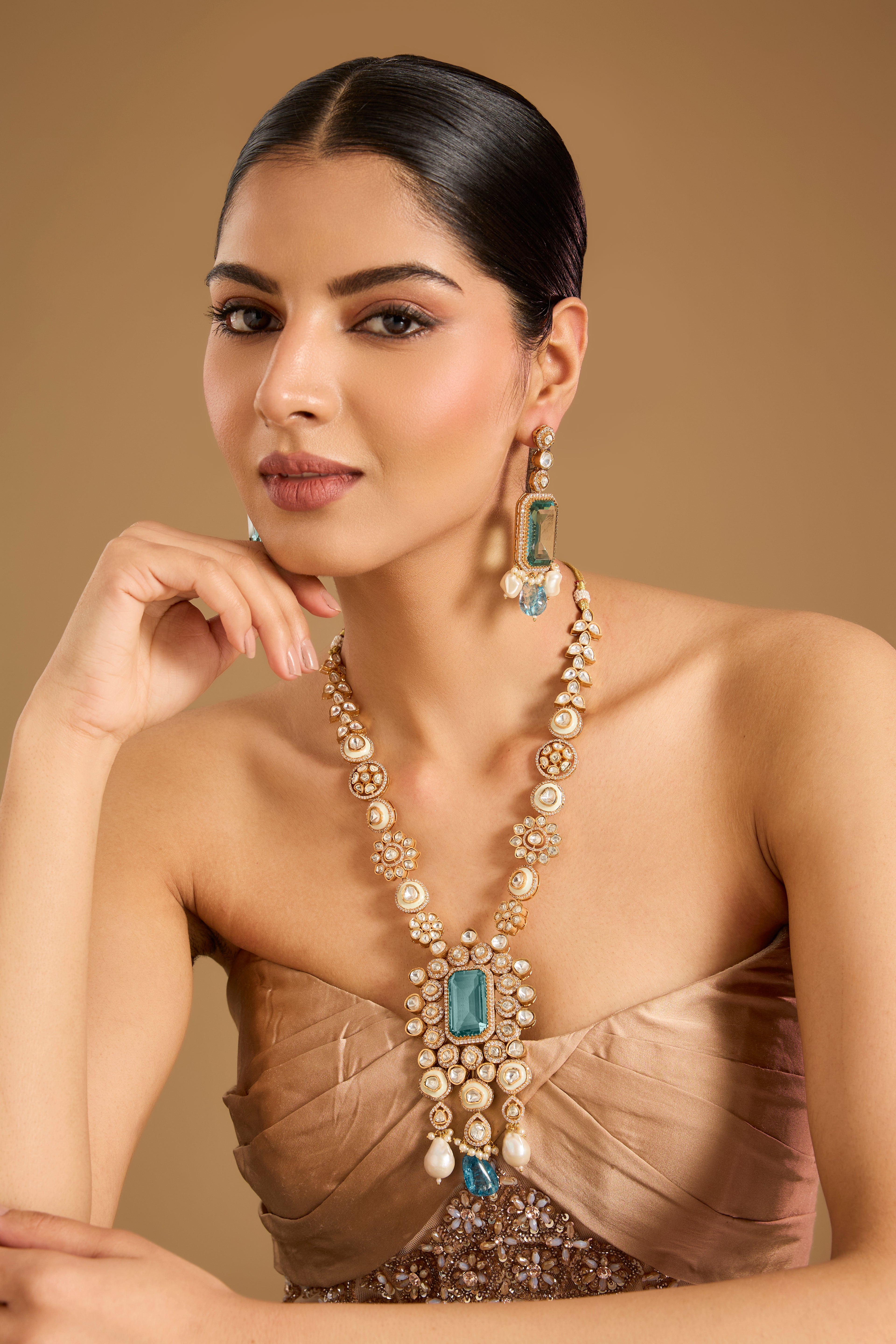 Regal Aquamarine Doublet Necklace Set