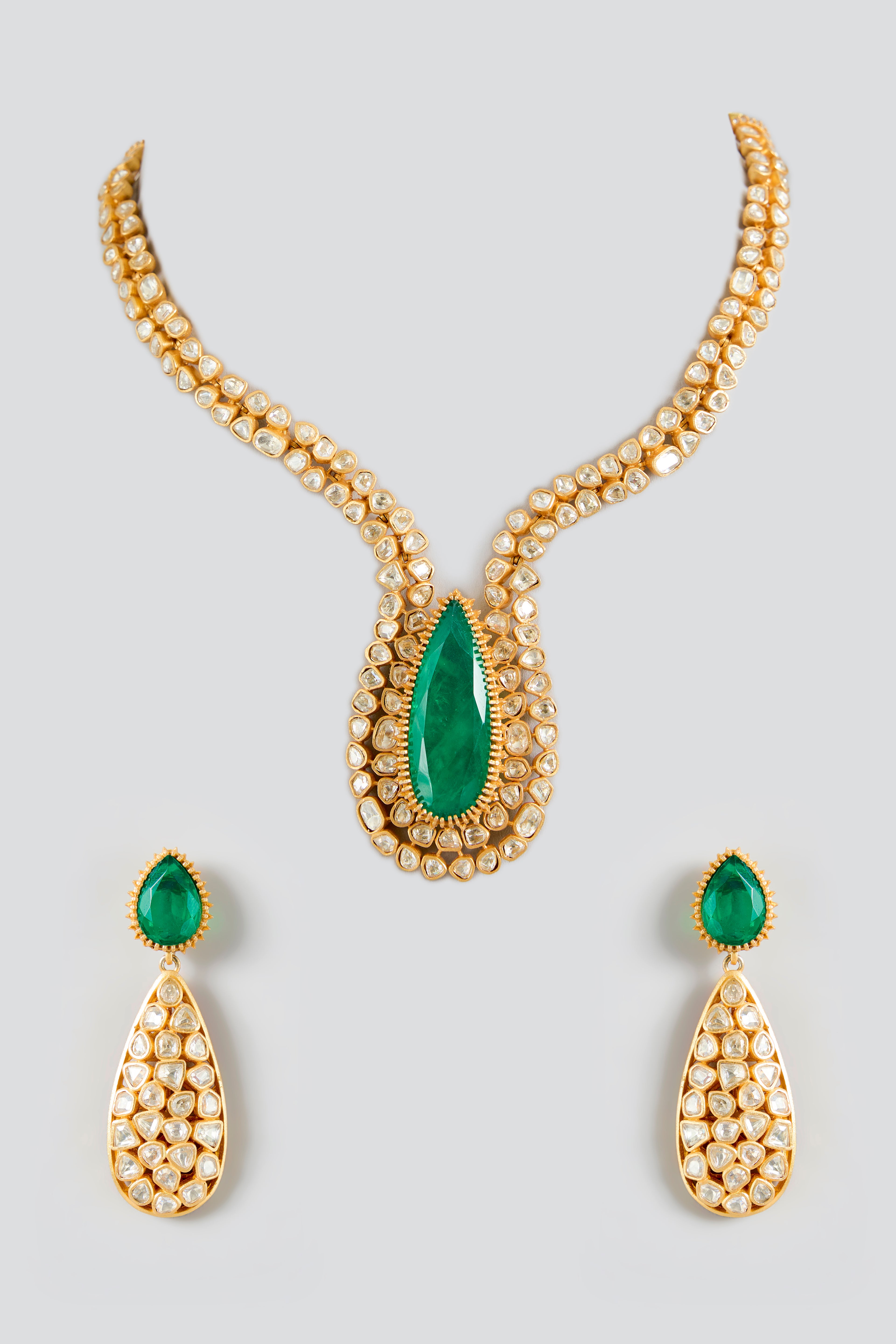 Emerald Mossanite Polki Necklace Set